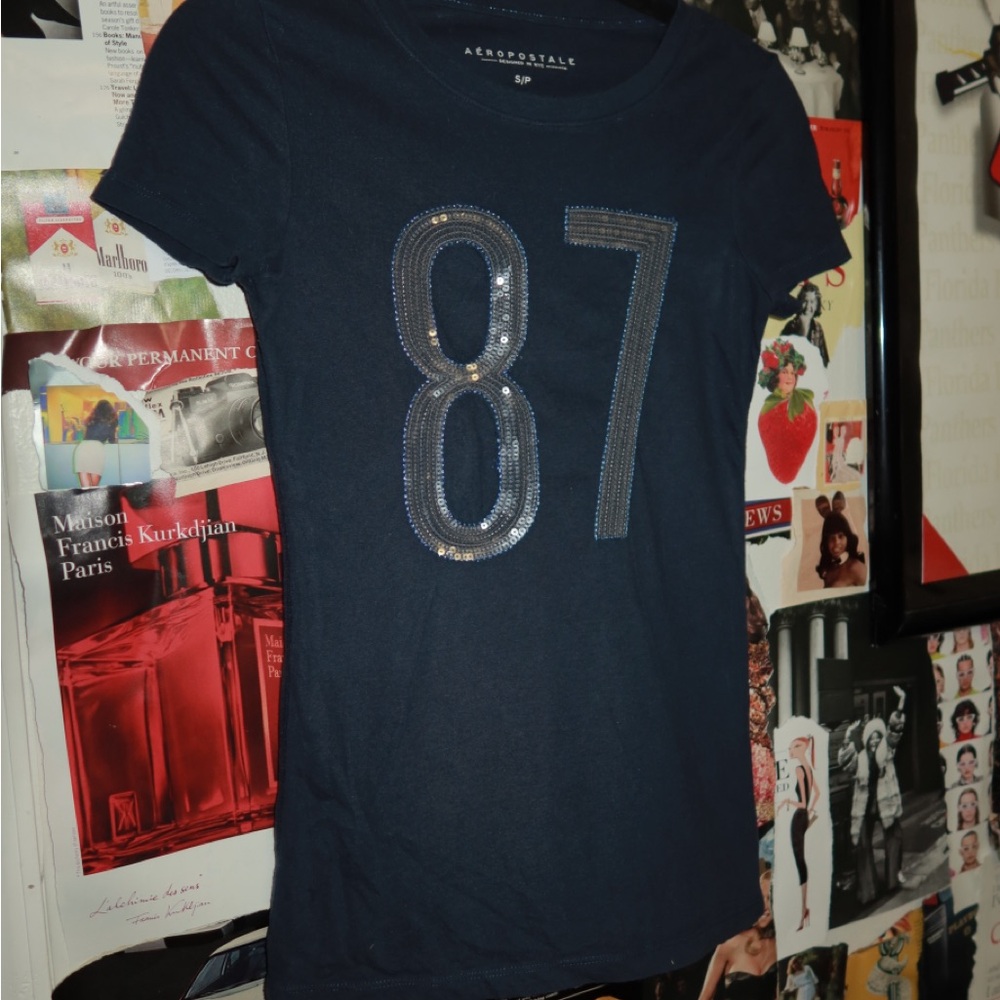 Aeropostale Dark Blue Tee with Sequin 87